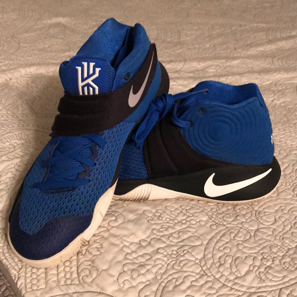 men's nike kyrie 2 basketball shoes